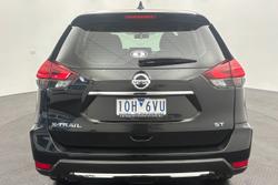 2018 Nissan X-TRAIL ST