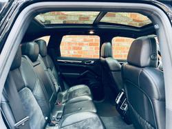 2016 Porsche Cayenne Platinum Edition 92A MY17 4X4 On Demand Black