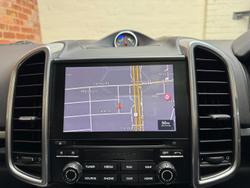 2016 Porsche Cayenne Platinum Edition 92A MY17 4X4 On Demand Black