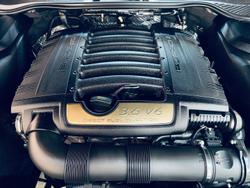 2016 Porsche Cayenne Platinum Edition 92A MY17 4X4 On Demand Black