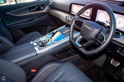 2025 Jaecoo J8 Track