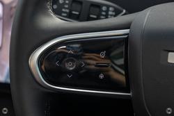 2025 Jaecoo J7 SHS Summit