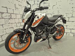 2019 KTM 200 Duke Duke White