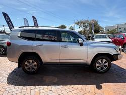 2022 Toyota Landcruiser VX