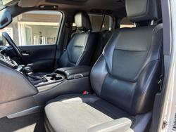 2022 Toyota Landcruiser VX