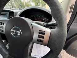 2012 Nissan Navara ST D40 Series 6 4x2 Midnight Black