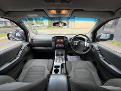2012 Nissan Navara ST D40 Series 6 4x2 Midnight Black