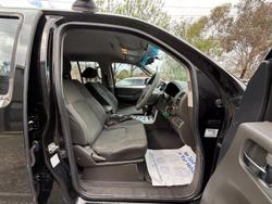 2012 Nissan Navara ST D40 Series 6 4x2 Midnight Black