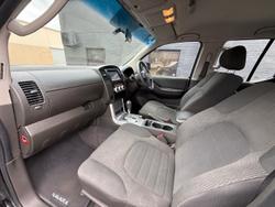 2012 Nissan Navara ST D40 Series 6 4x2 Midnight Black