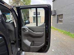 2012 Nissan Navara ST D40 Series 6 4x2 Midnight Black