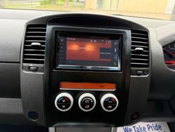 2012 Nissan Navara ST D40 Series 6 4x2 Midnight Black