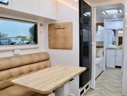 2025 Wonderland RV Amaroo 21Ft Quad Bunk