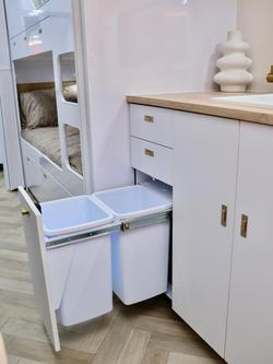 2025 Wonderland RV Amaroo 21Ft Quad Bunk