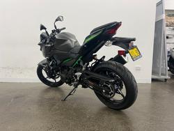 2023 Kawasaki Z400 Black