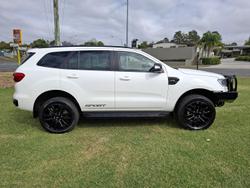 2021 Ford
Everest Sport
