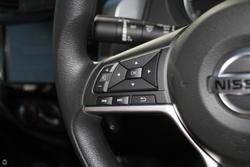 2025 Nissan Navara SL D23 MY25 4X4 Dual Range Black Star