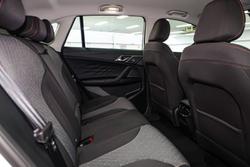 2025 MG
HS Super Hybrid Excite