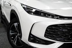 2025 MG
HS Super Hybrid Excite