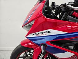 2024 Honda CBR650R Red