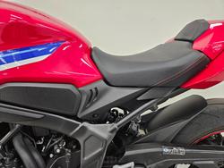 2024 Honda CBR650R Red
