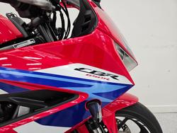 2024 Honda CBR650R Red