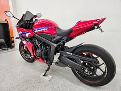 2024 Honda CBR650R Red