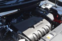 2016 Mitsubishi Outlander LS