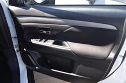 2016 Mitsubishi Outlander LS