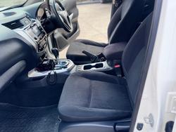2016 Nissan Navara ST D23 4x2 Polar White