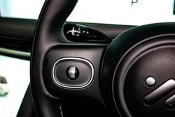 2025 MG IM5 Platinum