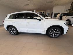 2025 Volkswagen Touareg 210TDI Elegance