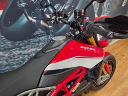 2020 DUCATI HYPERMOTARD 950 SP RED/WHITE