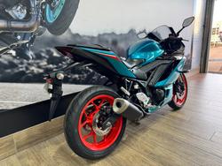 2021 Yamaha YZF-R3 BLUE