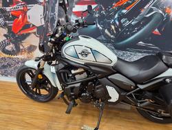 2022 Kawasaki VULCAN S SE WHITE