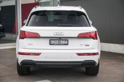 2025 Audi Q5 55 TFSI e S line