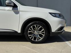 2017 Mitsubishi Outlander LS ZK MY17 4X4 On Demand Starlight