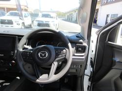 2025 Mazda BT-50 XS