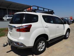 2017 Isuzu MU-X LS-M