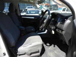 2017 Isuzu MU-X LS-M