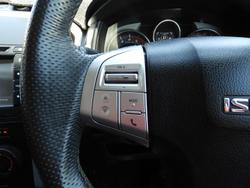 2017 Isuzu MU-X LS-M