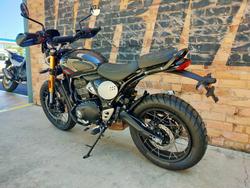 2026 TRIUMPH SCRAMBLER 400 XC DUAL PURPOSE STORM GREY