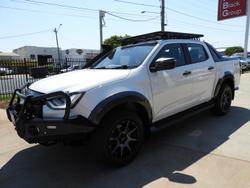 2022 Isuzu
                D-MAX X-TERRAIN