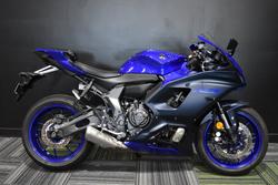 Yamaha YZF-R7LA