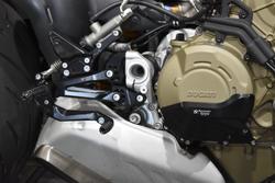 2011 Ducati STREETFIGHTER S Red