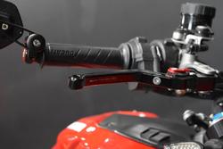 2011 Ducati STREETFIGHTER S Red