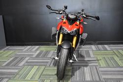 2011 Ducati STREETFIGHTER S Red