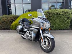 2010 Kawasaki VULCAN 1700 VOYAGER (ABS) Silver