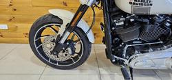 2022 Harley-davidson FLSB SPORT GLIDE (107) WHITE SAND PEARL