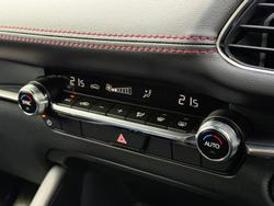 2024 Mazda 3 G25 Evolve SP