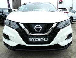 2018 Nissan QASHQAI ST